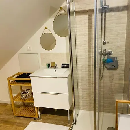 Atypique- Esprit Atelier Loft - Parking Prive - Wifi - Video Apartament Amiens