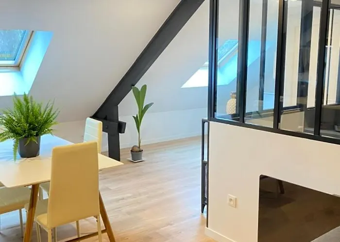 Atypique- Esprit Atelier Loft - Parking Prive - Wifi - Video